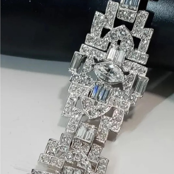 Kenneth Jay Lane Rninestone Bracelet - Picture 2 of 5